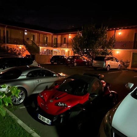 Abel Hotel Langeac ภายนอก รูปภาพ