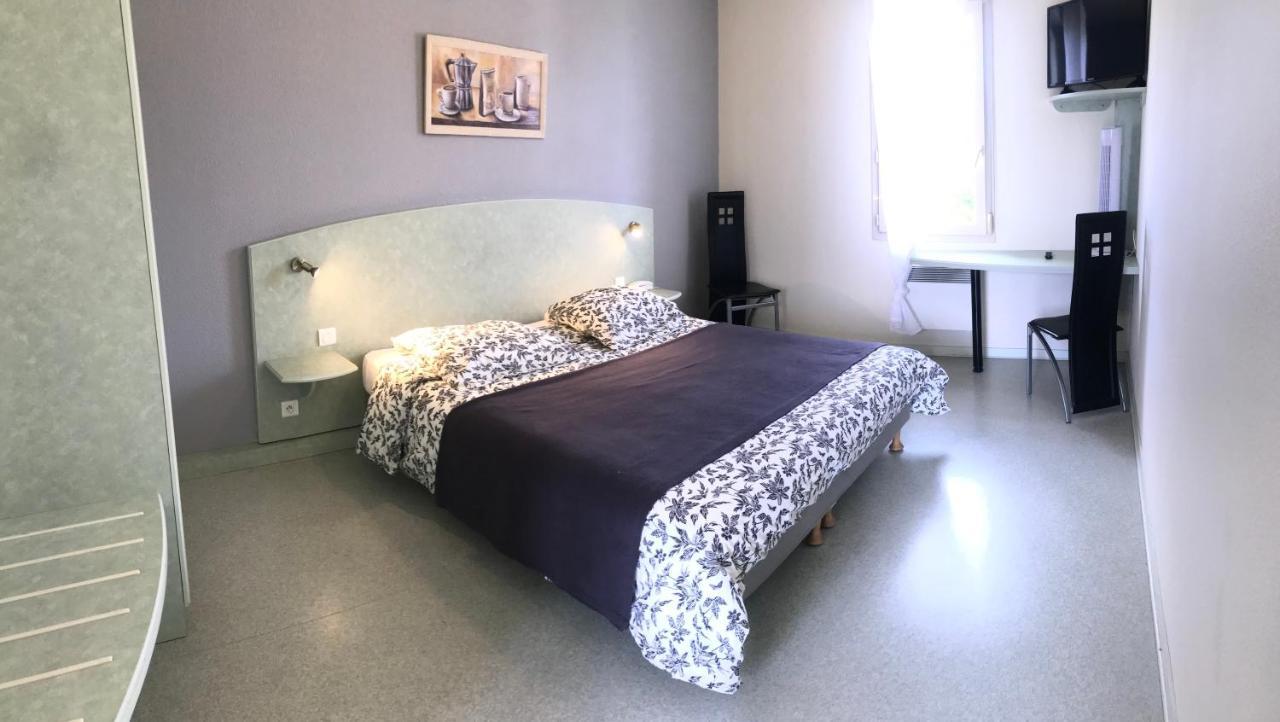 Abel Hotel Langeac ภายนอก รูปภาพ